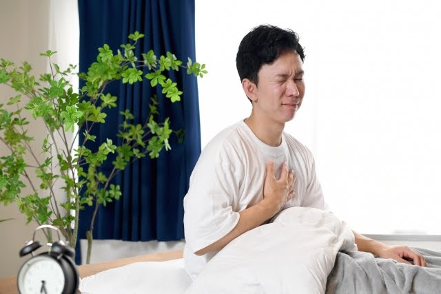 がんによる症状とは？体重の減少や強い倦怠感が続いたら病院へ！