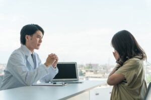 末期がんと診断されたご家族へ｜これからの身体の変化、緩和ケアの選択肢、看取りの準備の全知識